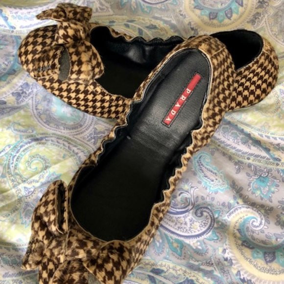 NWOT Authentic Prada horse hair bow flats - Picture 4 of 7